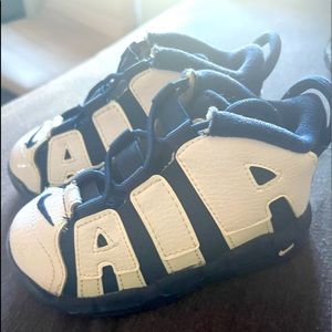 Nike Toddler Size 7C